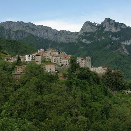 Casa poggio delle farfalle Stazzema Esterno foto